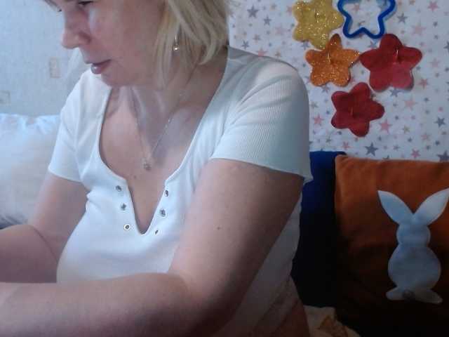 lanastar1 live cam on BongaCams