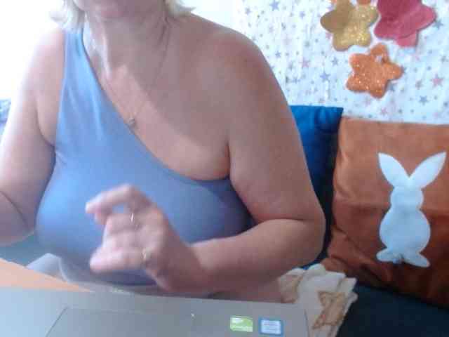 LanaStar1 webcam