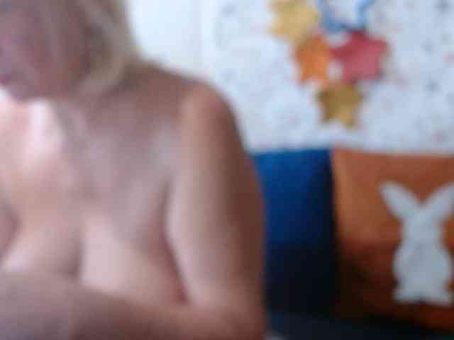 LanaStar1 webcam