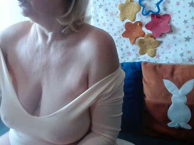 LanaStar1 webcam