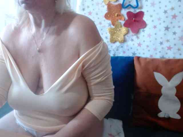 LanaStar1 webcam