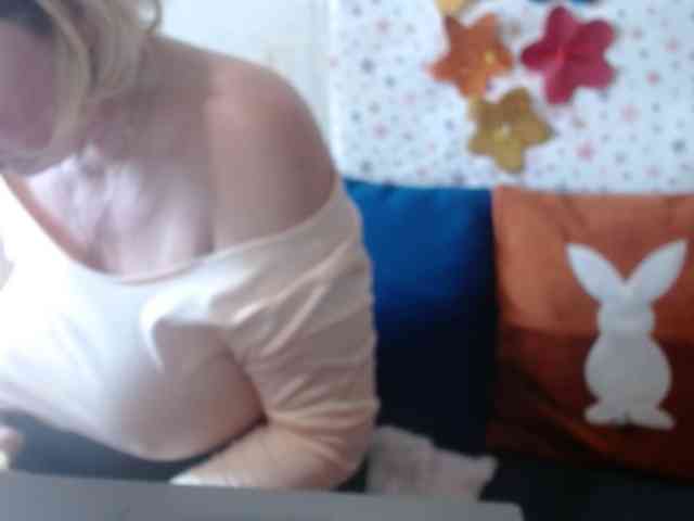 LanaStar1 webcam