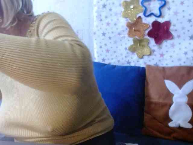 LanaStar1 webcam