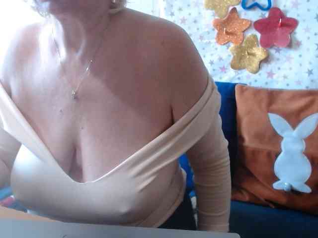LanaStar1 webcam