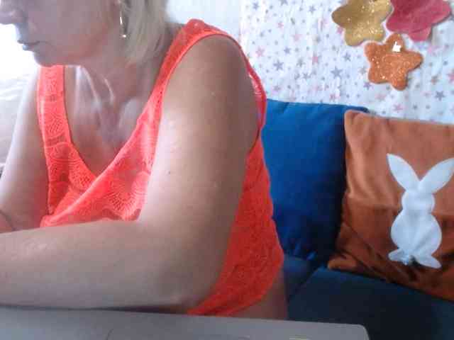 LanaStar1 webcam