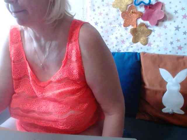 LanaStar1 webcam