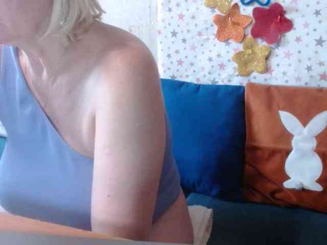 LanaStar1 webcam
