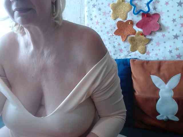 LanaStar1 webcam