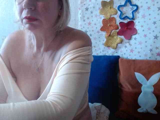 Model: LanaStar1