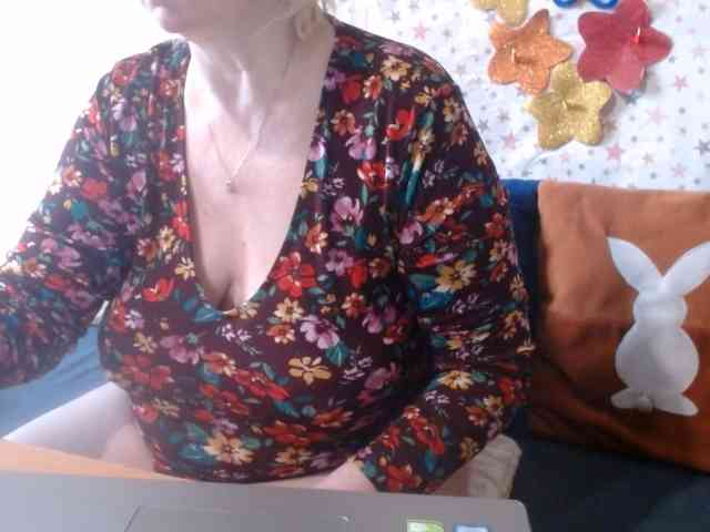 LanaStar1 webcam