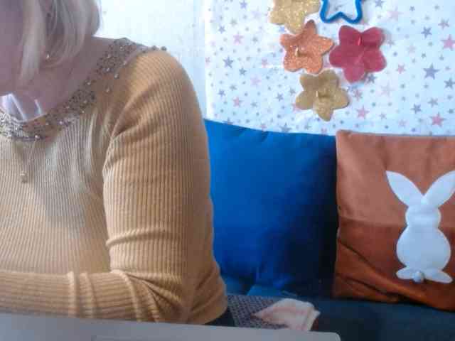 LanaStar1 webcam