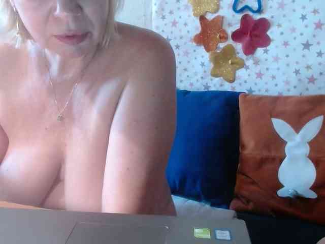 LanaStar1 webcam