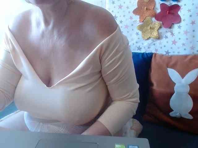 LanaStar1 webcam