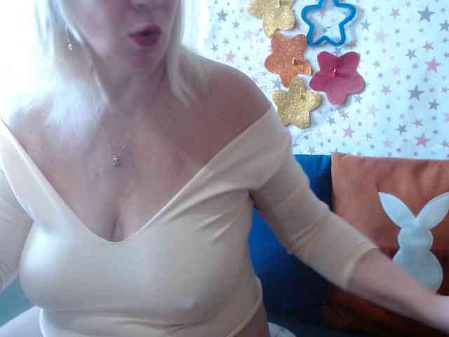LanaStar1 webcam