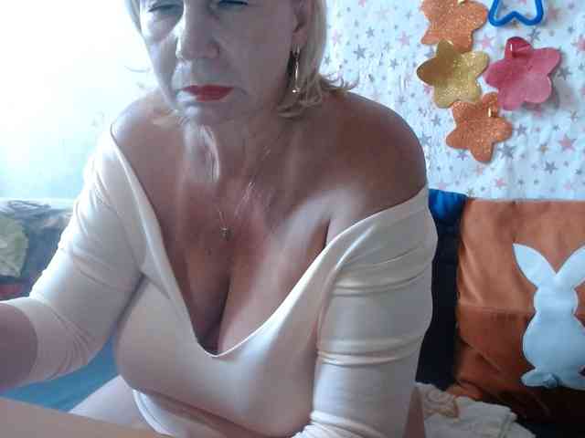lanastar1 Live Webcam on BongaCams