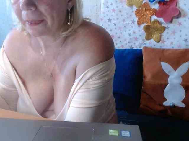LanaStar1 webcam