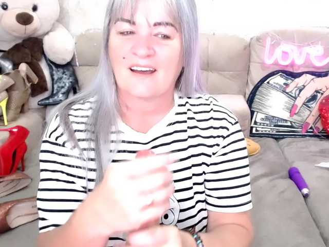 Goddess live cam preview