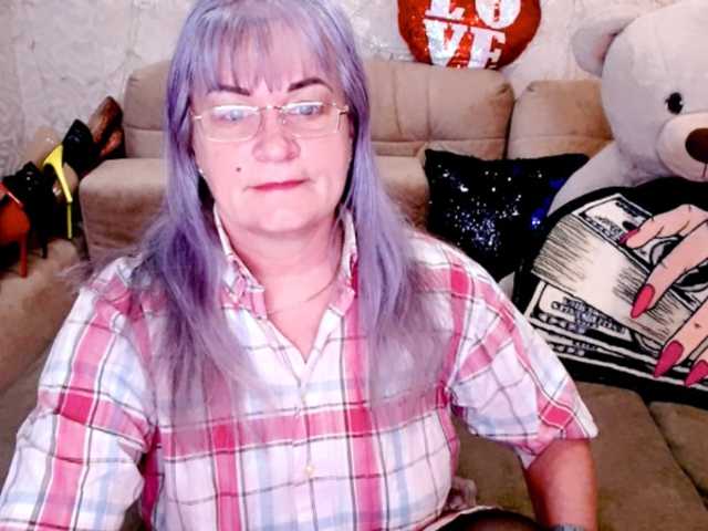 siberianberry's BongaCams show and profile