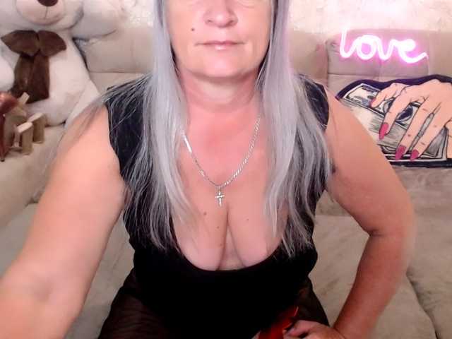 siberianberry live cam on BongaCams