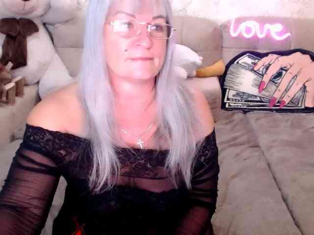 siberianberry Live Webcam on BongaCams