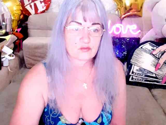 siberianberry Live Webcam on BongaCams