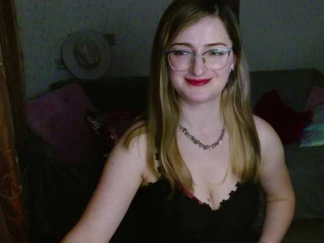 tastyariel live cam on BongaCams