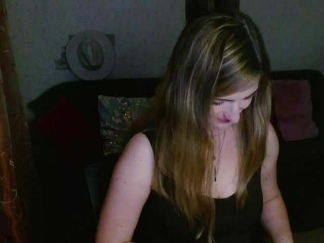 tastyariel live cam on BongaCams