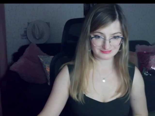 tastyariel live cam on BongaCams