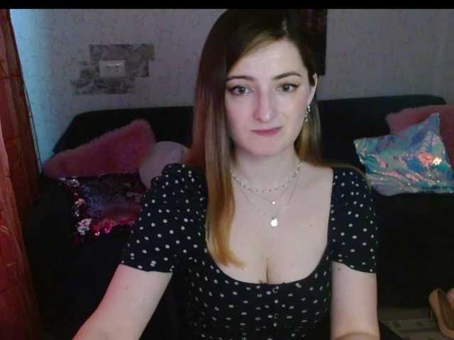 tastyariel live cam on BongaCams