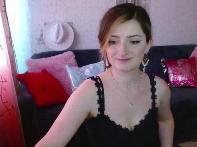 tastyariel live cam on BongaCams
