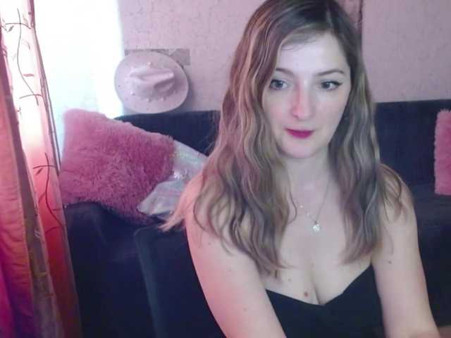 tastyariel live cam on BongaCams