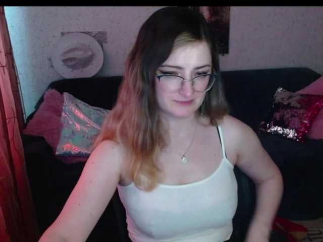 tastyariel live cam on BongaCams