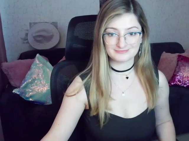 tastyariel live cam on BongaCams