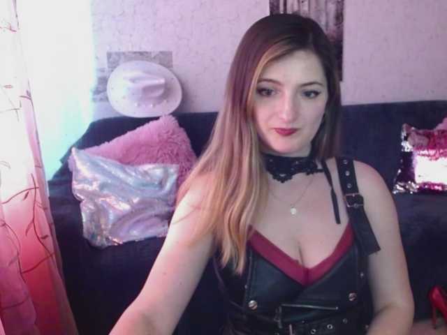 tastyariel live webcam show