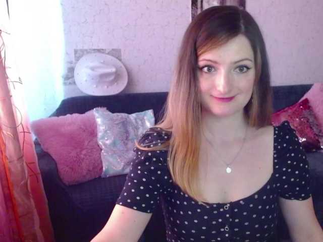 tastyariel live cam on BongaCams