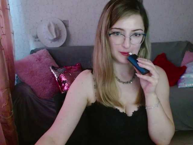 tastyariel live cam on BongaCams