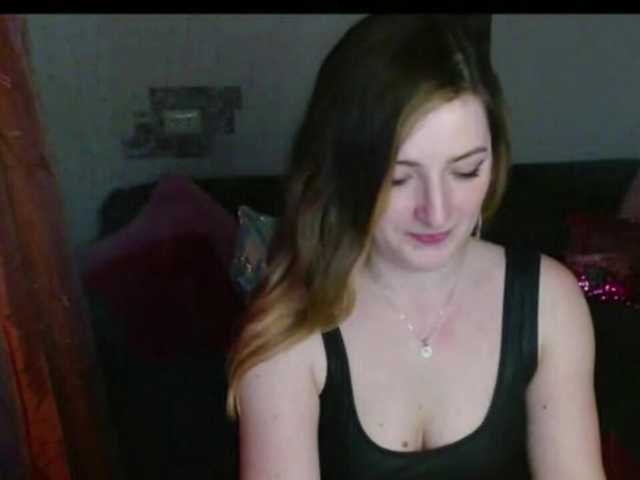 tastyariel live cam on BongaCams