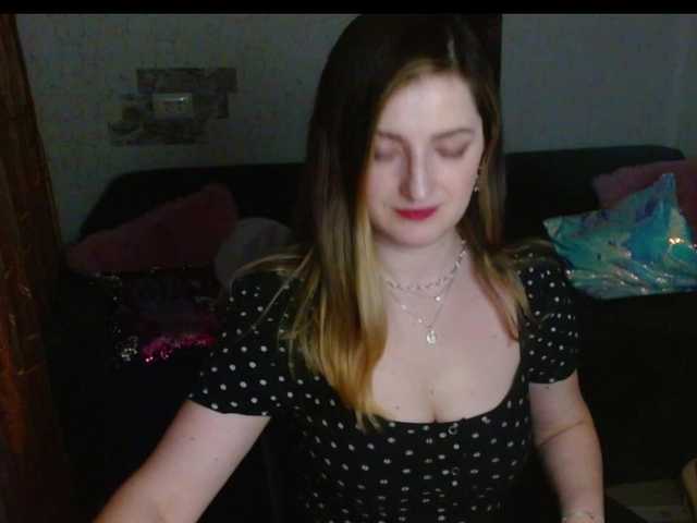 tastyariel live cam on BongaCams