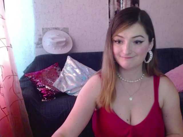 tastyariel live cam on BongaCams