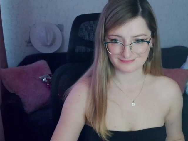 tastyariel live cam on BongaCams