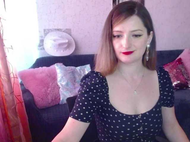 tastyariel live cam on BongaCams