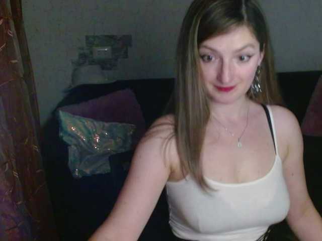 tastyariel live cam on BongaCams
