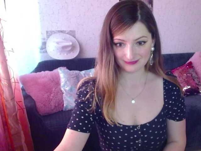 tastyariel live cam on BongaCams