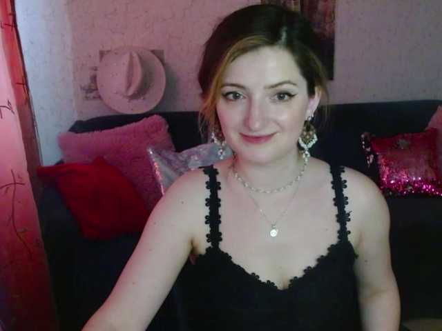 tastyariel live cam on BongaCams