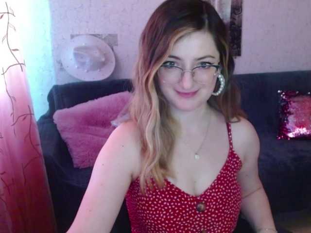 tastyariel live cam on BongaCams