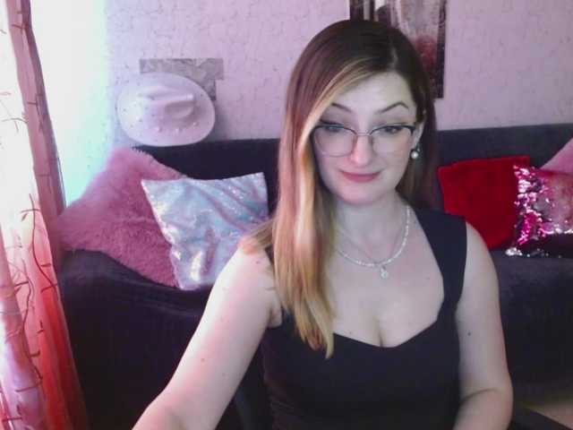 tastyariel live cam on BongaCams