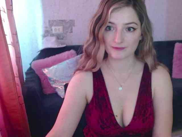 tastyariel Live Webcam on BongaCams
