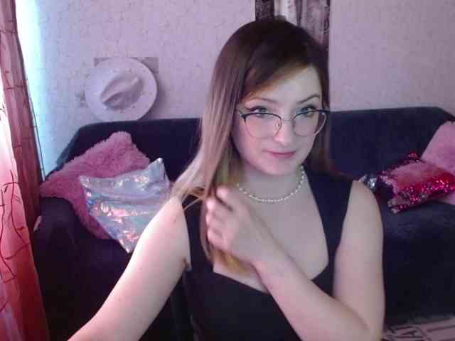tastyariel Live Webcam on BongaCams