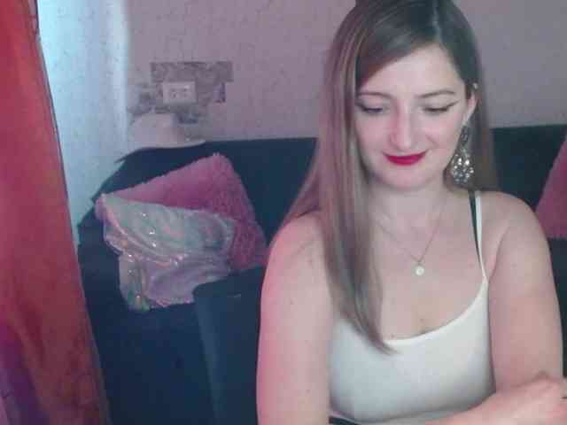 tastyariel Live Webcam on BongaCams