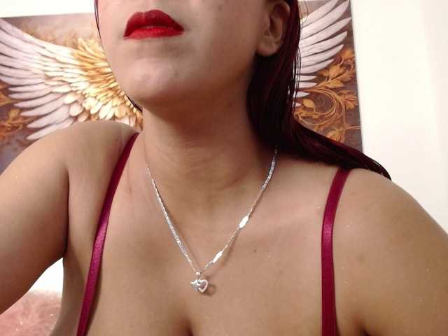 luluragazzi live cam on BongaCams